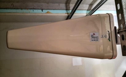Installation d'antenne cellulaire en milieu industriel